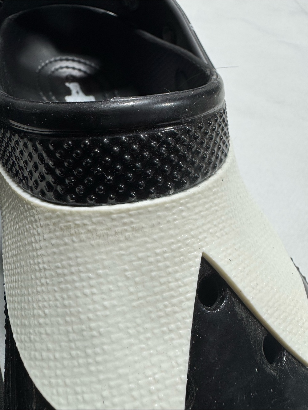 The Wednesday x Crocs Stomp Platform Clog - Picture 6 of 15